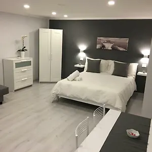 The Lux Mergellina Bed & Breakfast