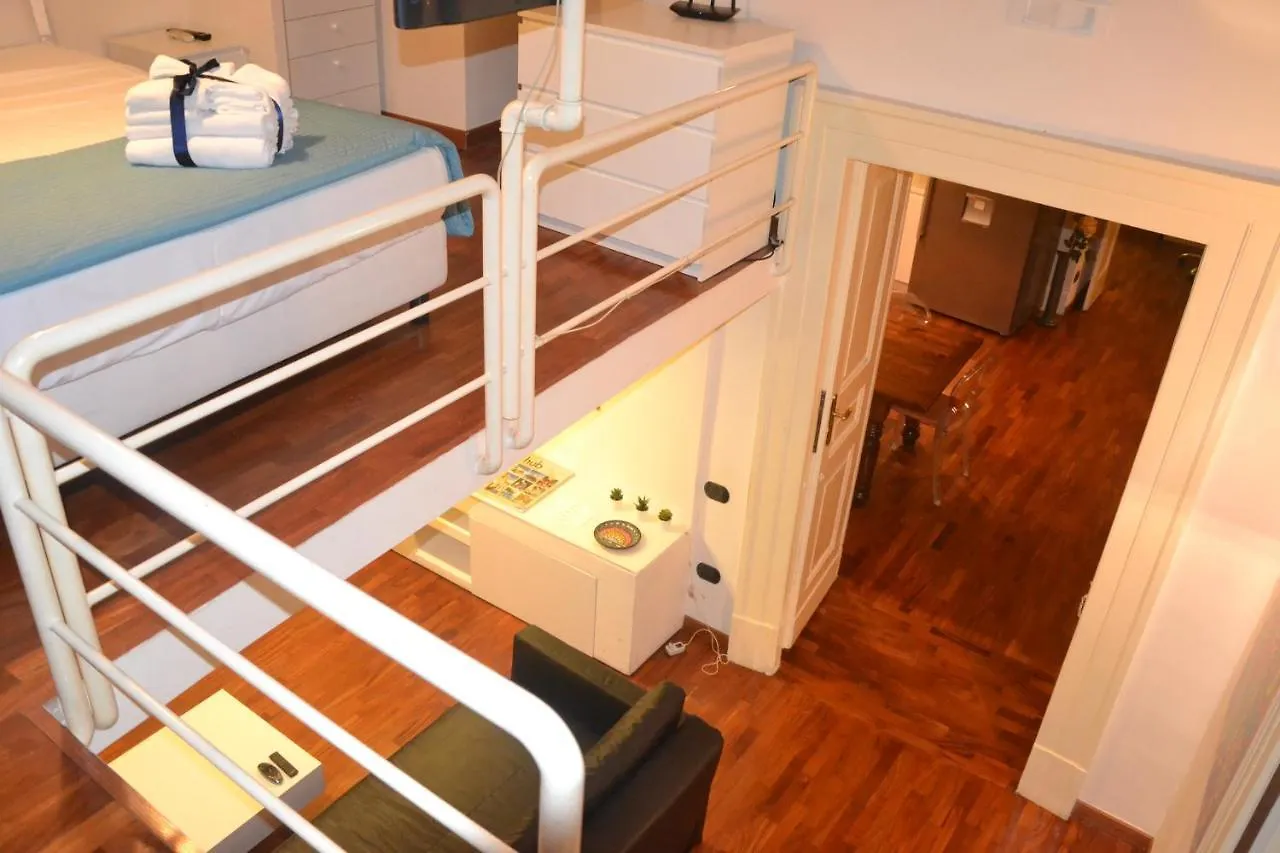 Bed and Breakfast Dimora Bohèmien Neapel Italien